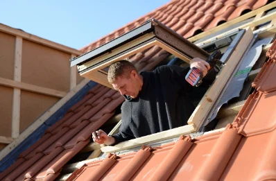 Pose de fenêtres de toit Velux à Cormost